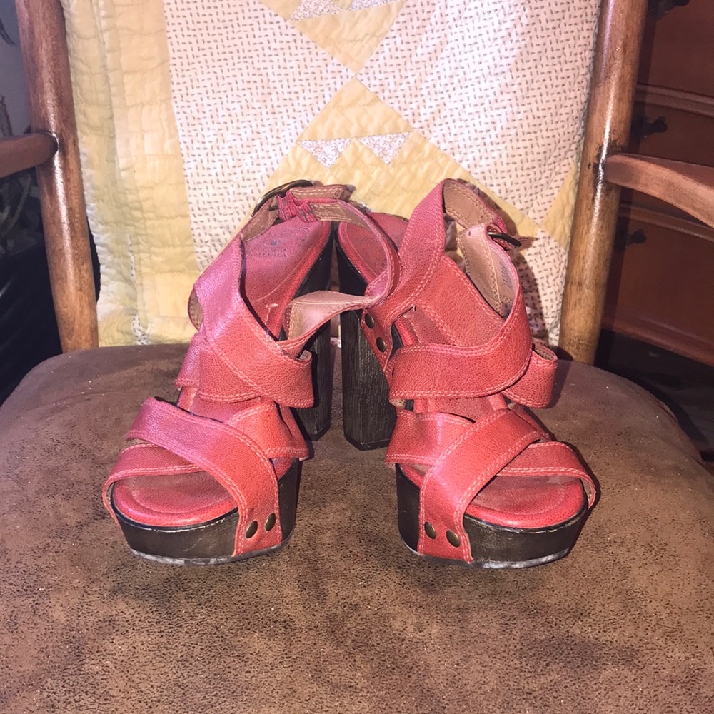 Lucky heels